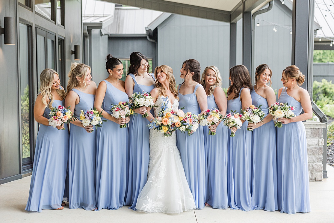Bridal party portraits at Oakley on the Lake georgia wedding venue